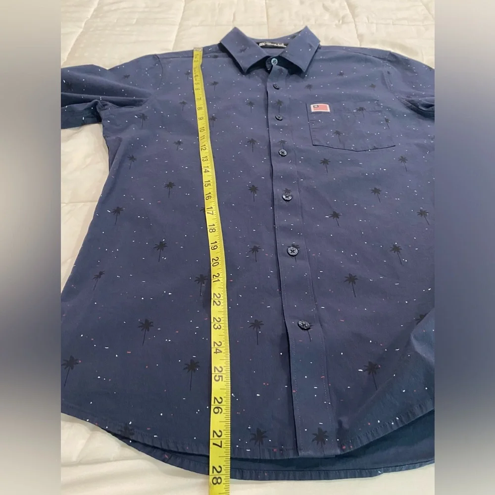 Travis Mathew Valley Forge button-up shirt patriotic splatter print - Picture 6 of 6